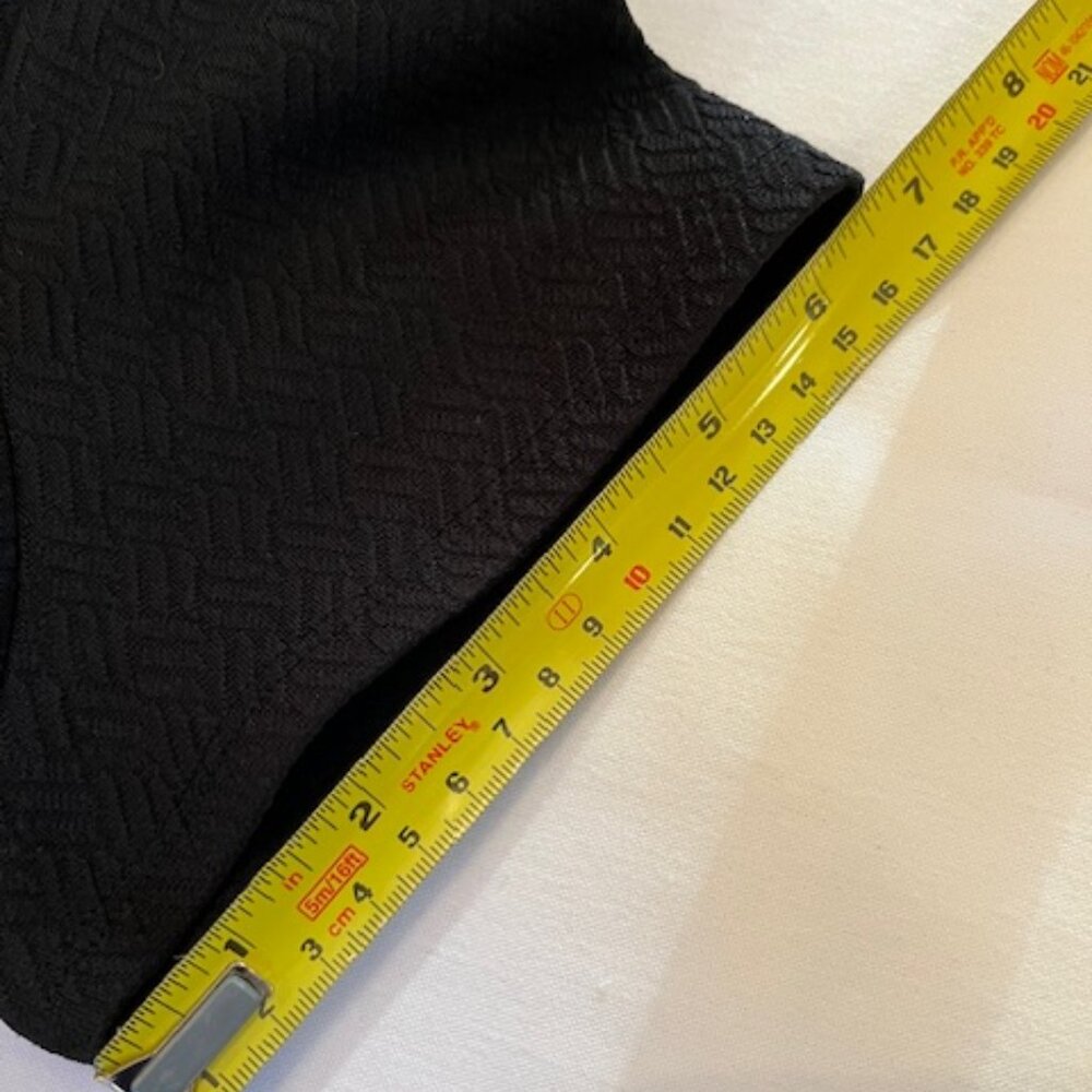 LIZ CLAIBORNE | Black Career top Textured stretch fabric-Like New - Picture 15 of 15